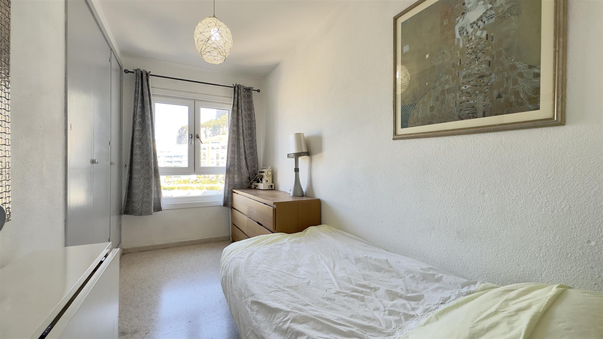 Image of Apartment - 2 Bedrooms - 2 Bathrooms for Sale in Watergardens-Gibraltar, Image 4